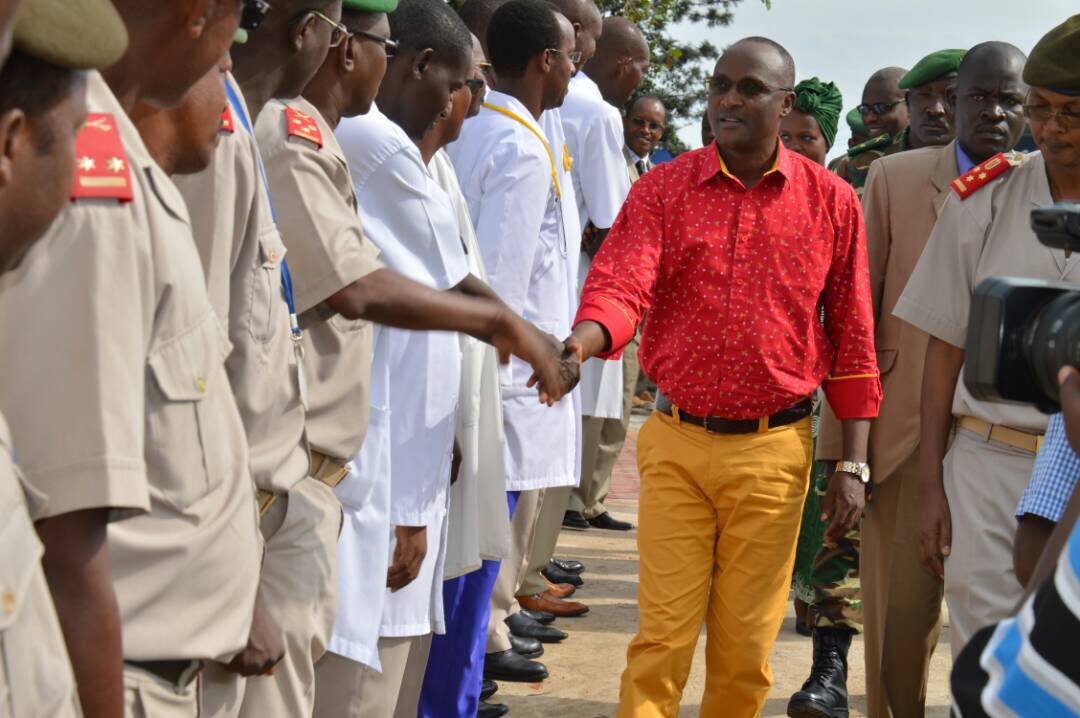 Le Premier Vice-Président de la République visite l’hôpital militaire de Kamenge