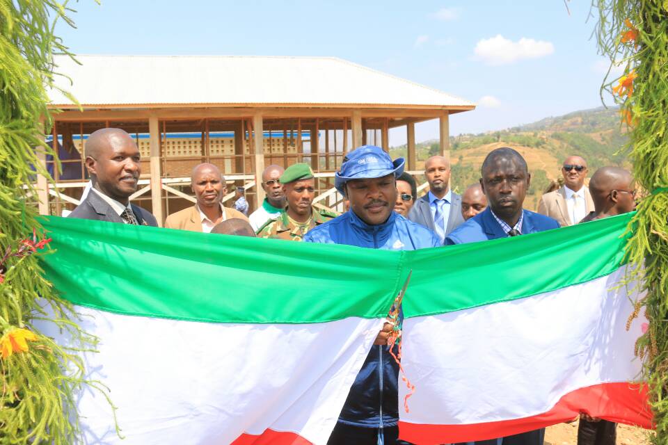Inaugurations par le Président Nkurunziza de plusieurs infrastructures à Muramvya et à Kayanza