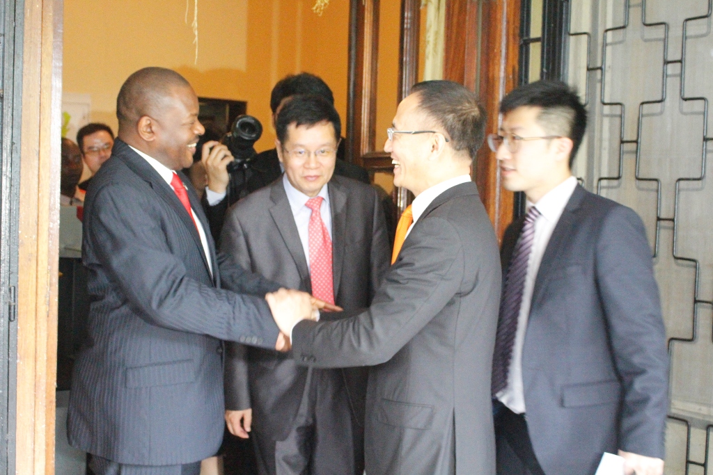 Le Chef de l’Etat reçoit en audience le Ministre Assistant Chinois des Affaires étrangères