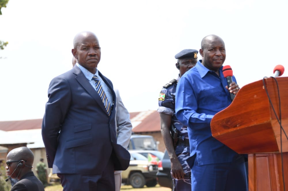 Le Chef de l’Etat présente le Nouveau Gouverneur de Cibitoke.