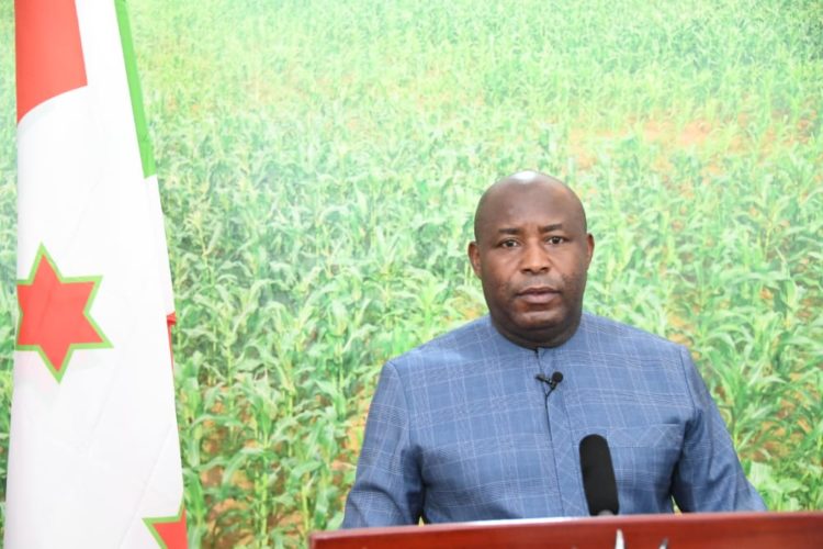 Message de Son Excellence Evariste Ndayishimiye à l’occasion de la Journée Internationale du Travail et des Travailleurs