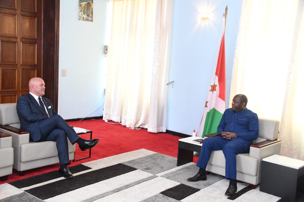 Le Chef de l’Etat reçoit l’Ambassadeur de l’Italie au Burundi