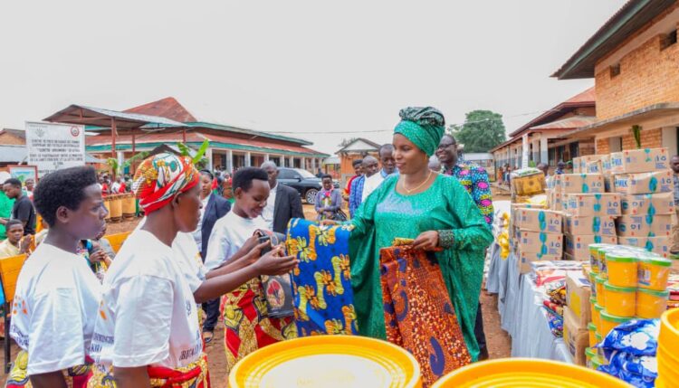 La Première Dame SE Angeline Ndayishimiye s’est associée aux femmes convalescentes du Centre Urumuri pour la célébration de la Journée internationale de la Femme