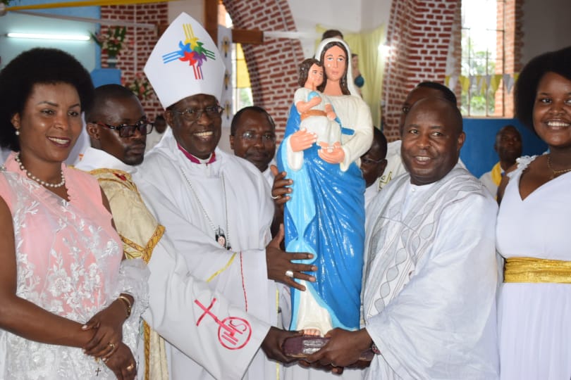 Célébration de la Pâques à la paroisse Kibumbu