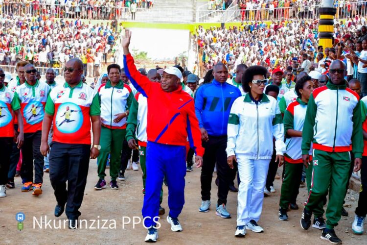 Le Chef de l’Etat inaugure le Stade Nkurunziza Peace Park Complex Stadium de Makamba